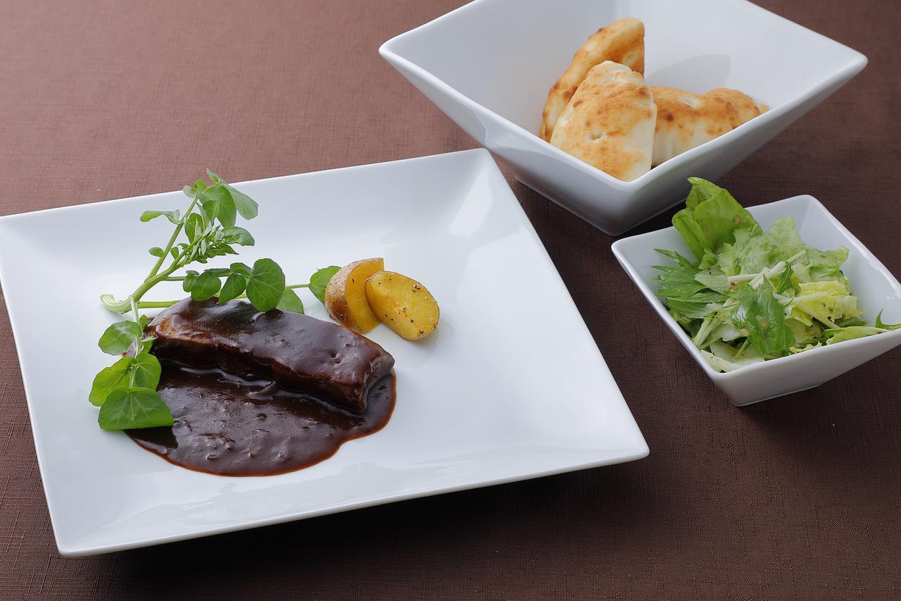 Guest House Bern Тино Экстерьер фото