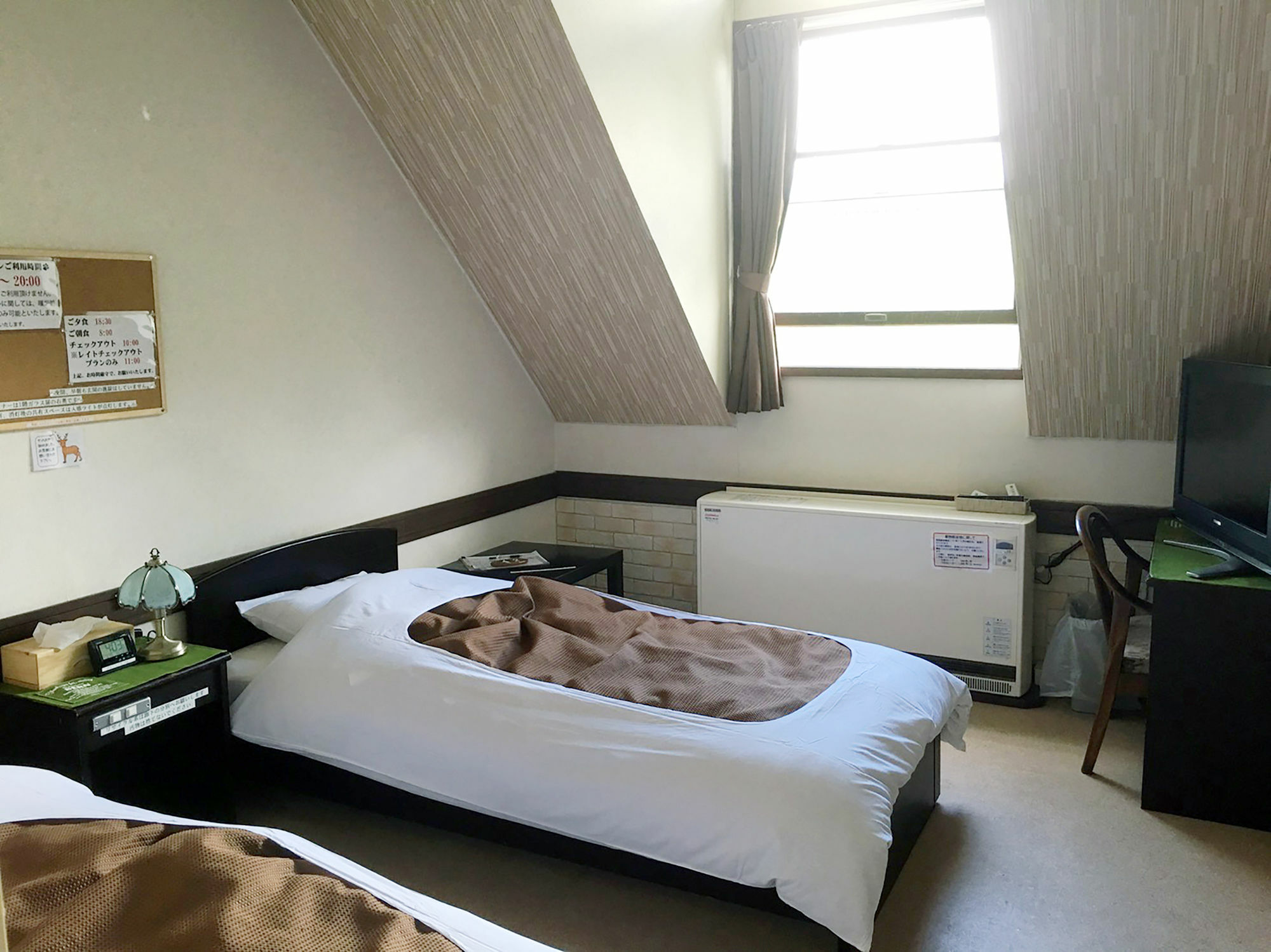 Guest House Bern Тино Экстерьер фото