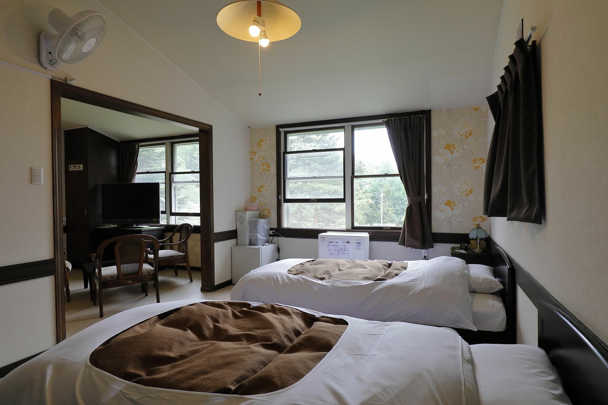 Guest House Bern Тино Экстерьер фото